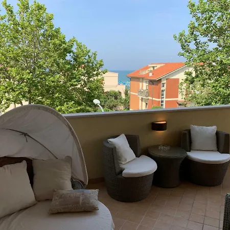 Dreams Διαμέρισμα *