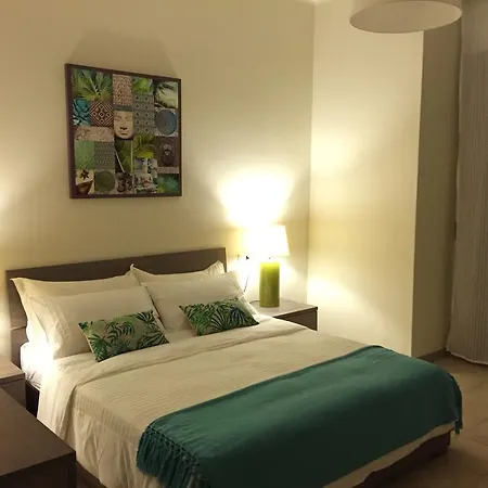 Dreams Apartment *